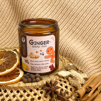 Cozy Ароматична соєва свічка "Gingerbread men" - Wortex Candle