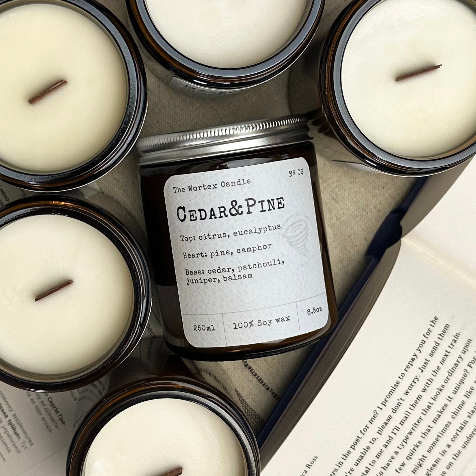 Minimal Ароматична соєва свічка "NO.3 Cedar&Pine" - Wortex Candle